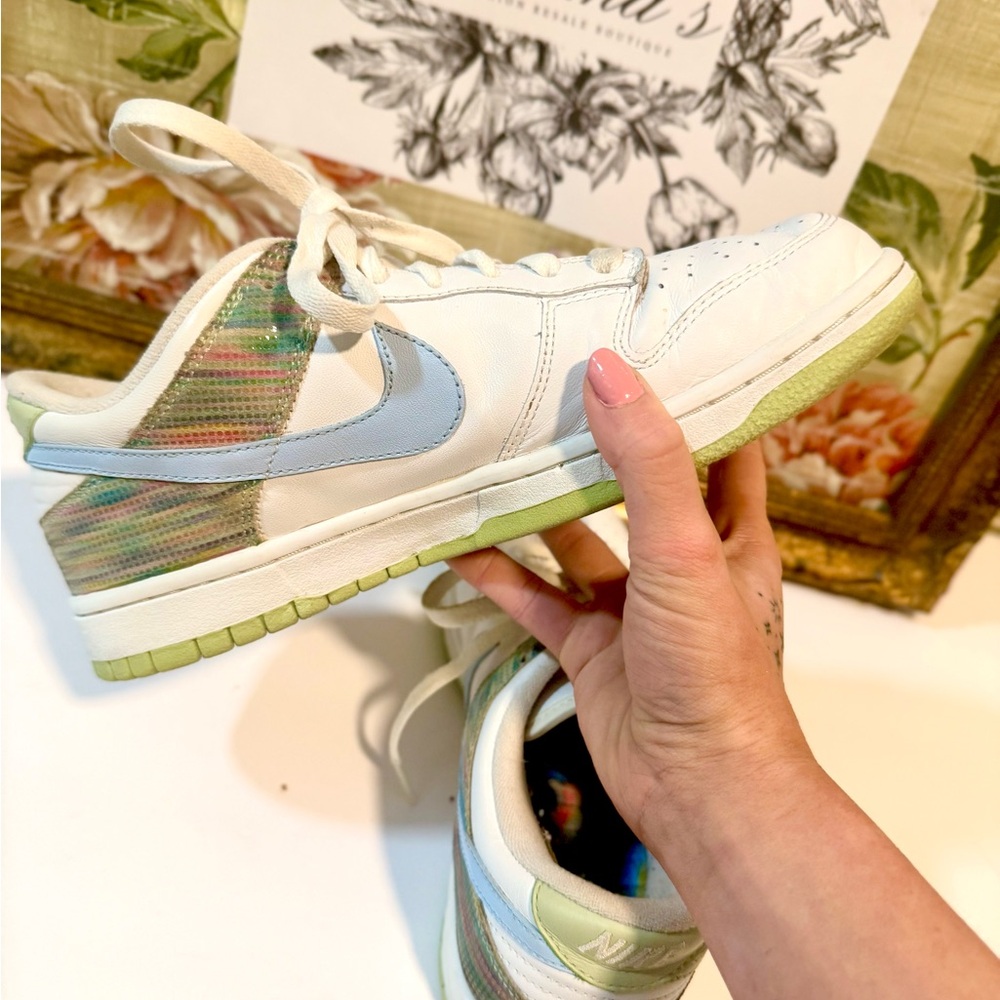 Nike Women’s Dunk Low White / Pistachio – Ice Blue – Size 10